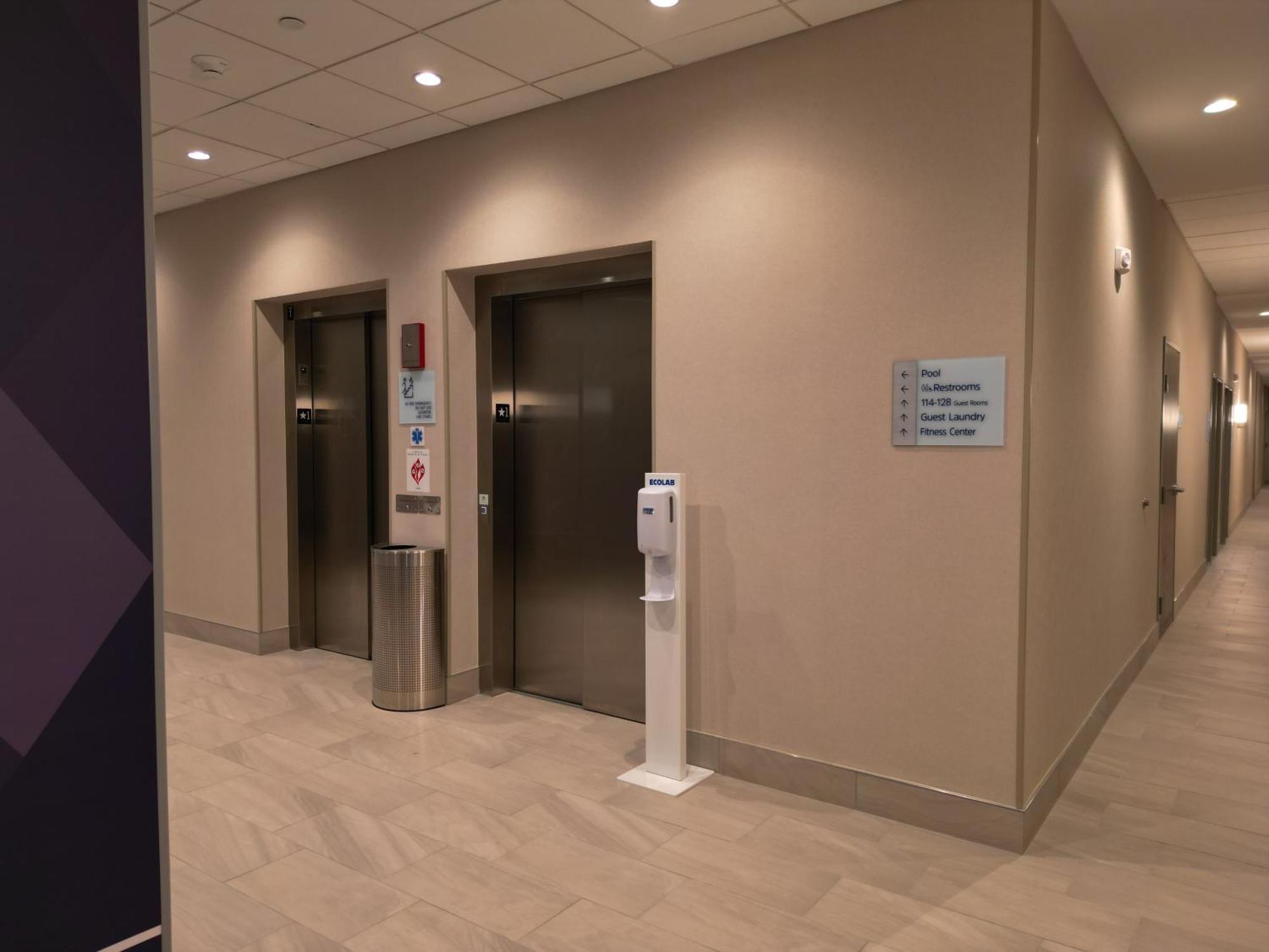 Holiday Inn Express & Suites Chicago Schaumburg By Ihg Exteriér fotografie