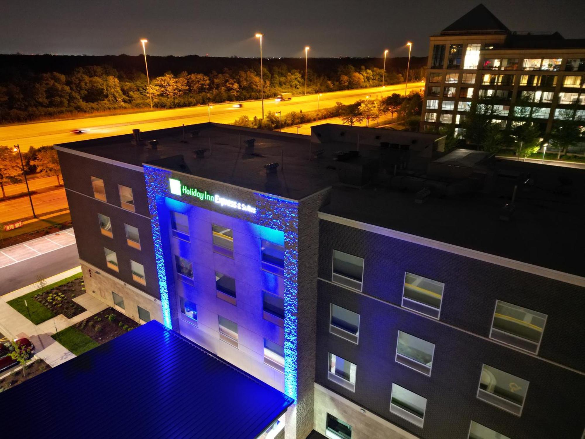 Holiday Inn Express & Suites Chicago Schaumburg By Ihg Exteriér fotografie
